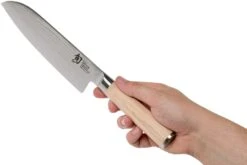 Kai Shun Classic White Santoku 18 Cm 14 Kai Shun Classic White Santoku 18 Cm -Les Couteaux Soldes KADM 0702W 07 kai shun classic scaled