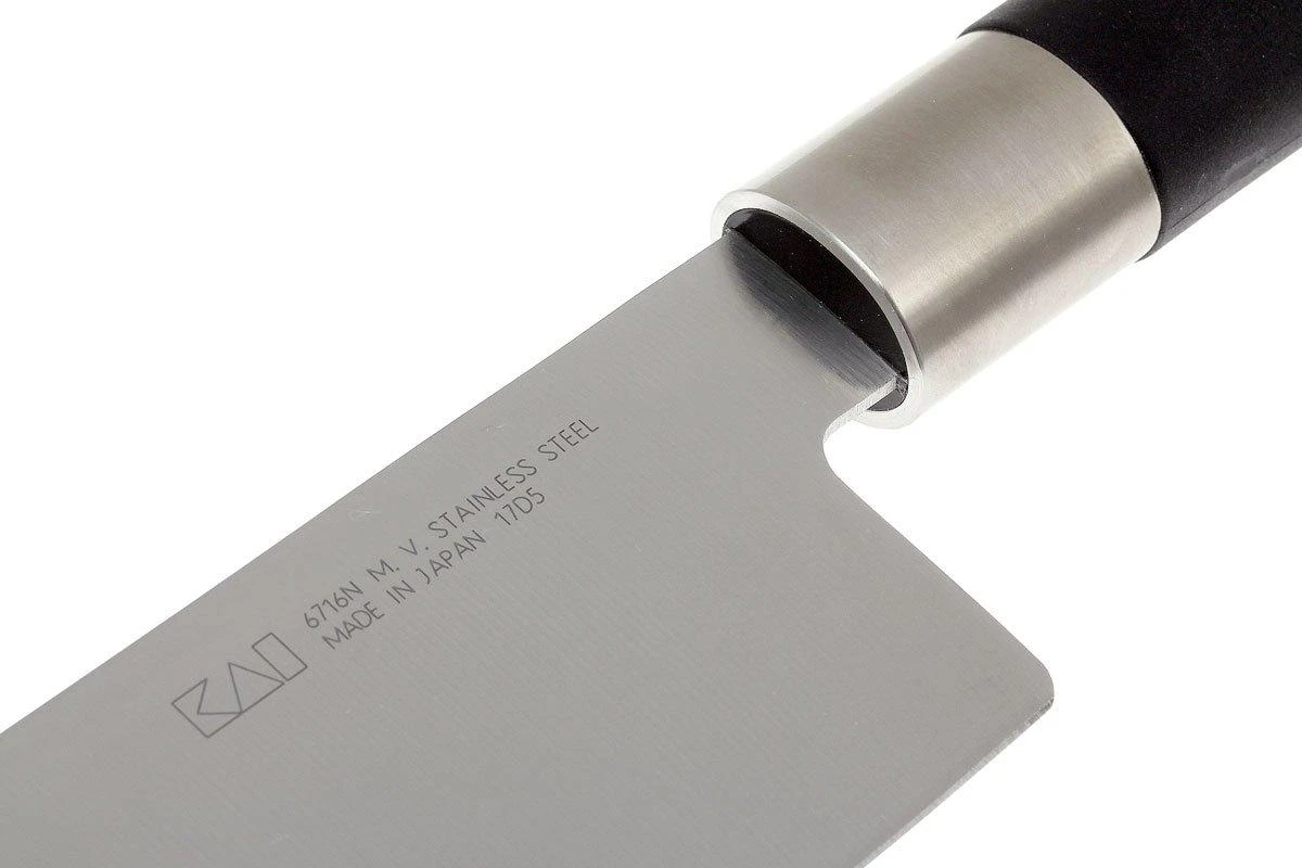 Kai Wasabi Black Nakiri 16.5cm 6716N 2 Kai Wasabi Black Nakiri 16.5cm 6716N - Image 2