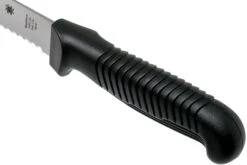 Spyderco Couteau à Pain K01SBK, 26 Cm -Les Couteaux Soldes SPK01SBK 07 spyderco kitchen scaled