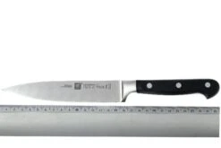 Zwilling - Professional « S » Couteau à Trancher 16cm -Les Couteaux Soldes ZW31020 160 04 zwilling professional s 31020 160 vleesmes d4