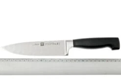 Zwilling J.A. Henckels - Four Star (4 Étoiles) Couteau De Chef -Les Couteaux Soldes ZW31071 160 04 zwilling 31071 160 4star koksmes d4
