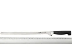 Zwilling J.A. Henckels - Four Star (4 Étoiles) Couteau à Saumon -Les Couteaux Soldes ZW31082 310 04 zwilling four star 31082 zalmmes d4