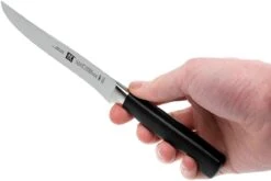 Zwilling J.A. Henckels - Four Star (4 Étoiles) Couteau à Steak 12 Zwilling J.A. Henckels - Four Star (4 Étoiles) Couteau à Steak -Les Couteaux Soldes ZW31090 120 06 zwilling four star zw31090 120 06